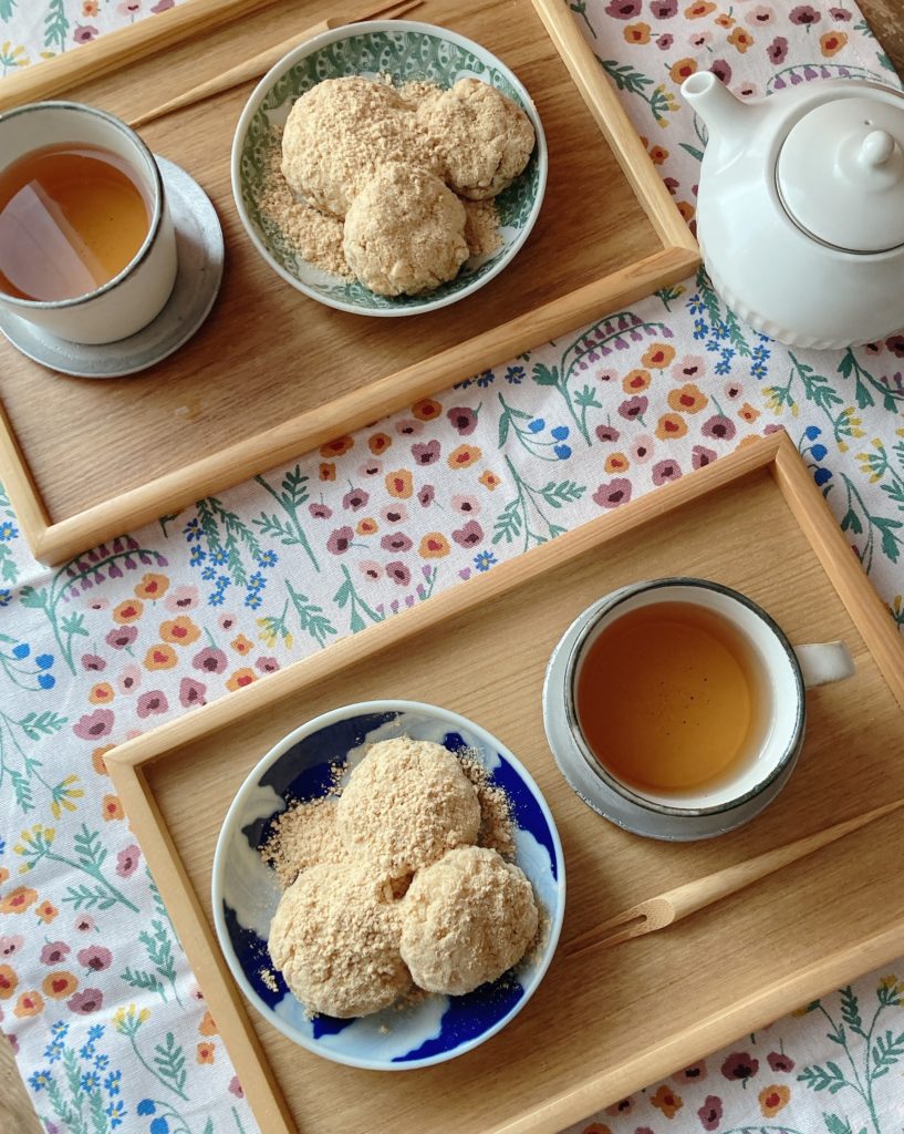 2025年9月のメニュー:あんこときなこのおはぎ&ほうじ茶